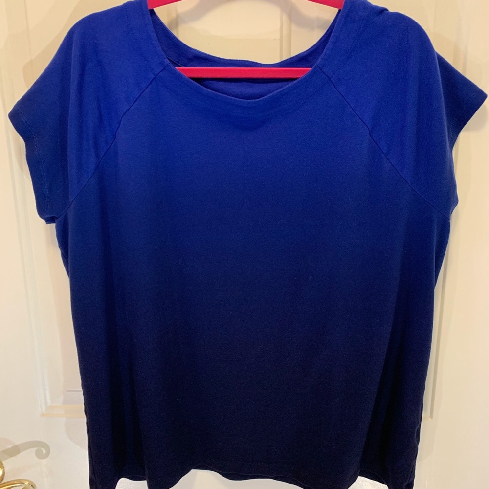 🌺Final Price🌺 Blue Ombré Top from Kohl’s, 2X